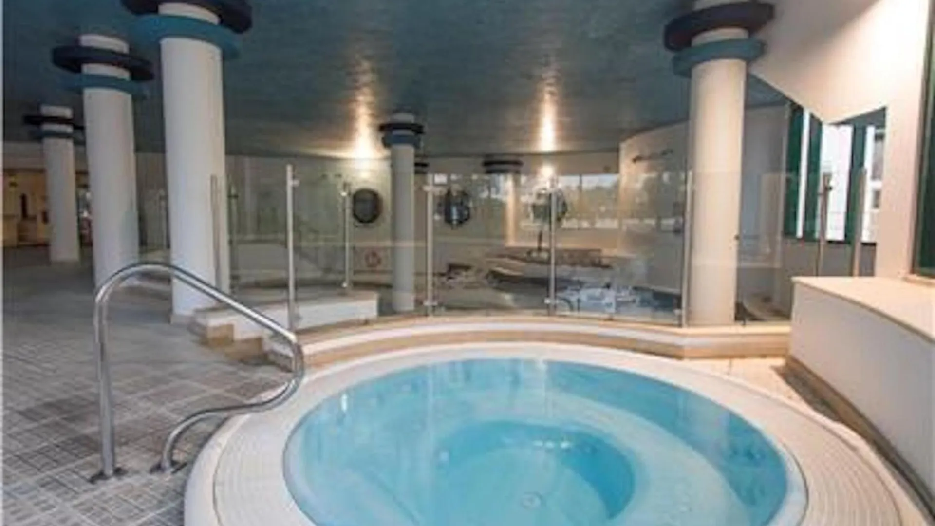 Amazing Aparthotel Apartments 2 Bedroom In Albufeira